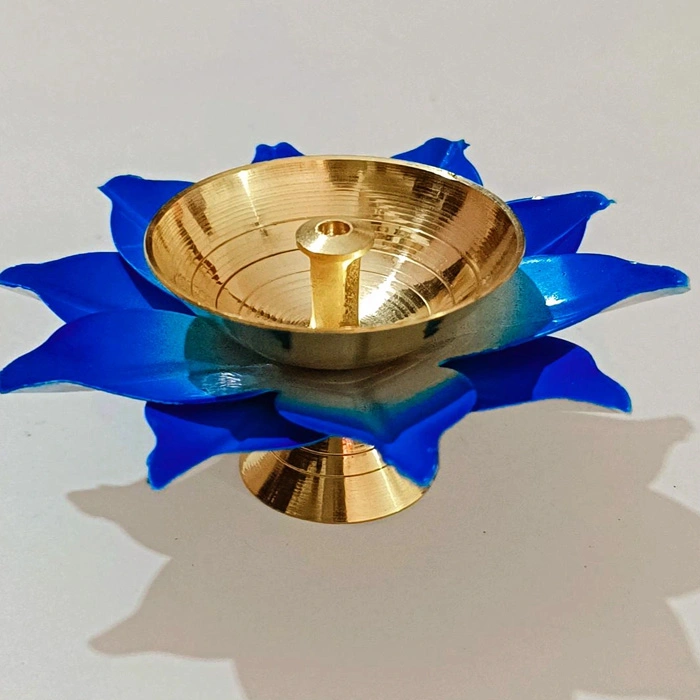 RDS Leaf Flower Shaped Lotus Diyas for Puja and Decor